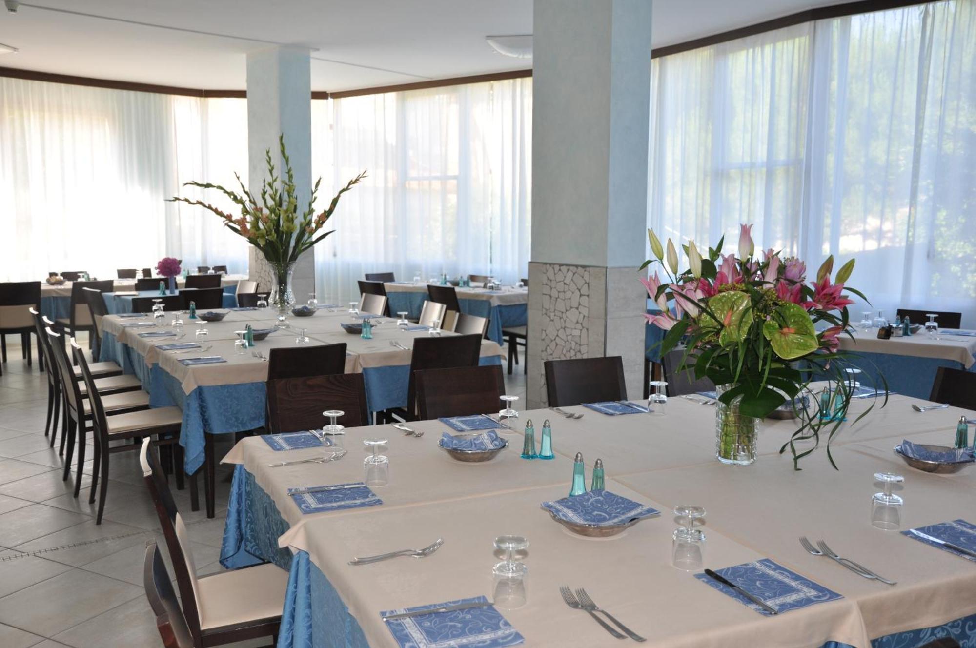Hotel Real Cervia Exterior foto